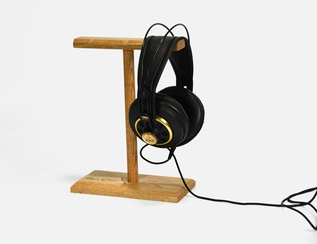 muwu-t-walnut-headphone-stand_l.jpg